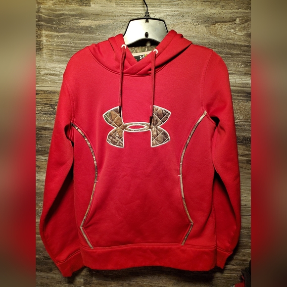 UNDER ARMOUR Pink Camouflage Hooded Activewear Hunting Sweater Women’s Small - Picture 1 of 4